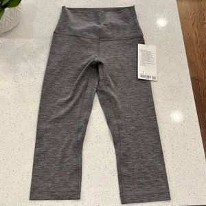 Lululemon Align HR Crop 17” NWT